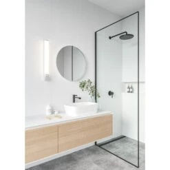 Nordlux Sjaver IP44 LED-kylpyhuonevalaisin Pistorasialla -Kotitaloustavarat Kauppa 5704924007385 5